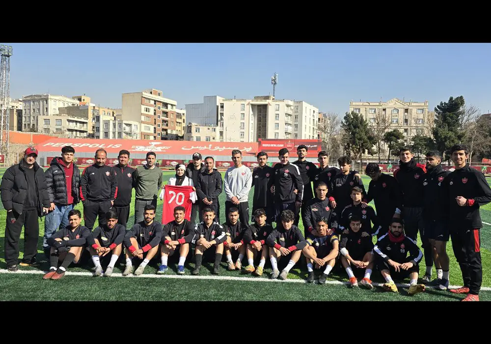 دندانپزشک تیم پرسپولیس